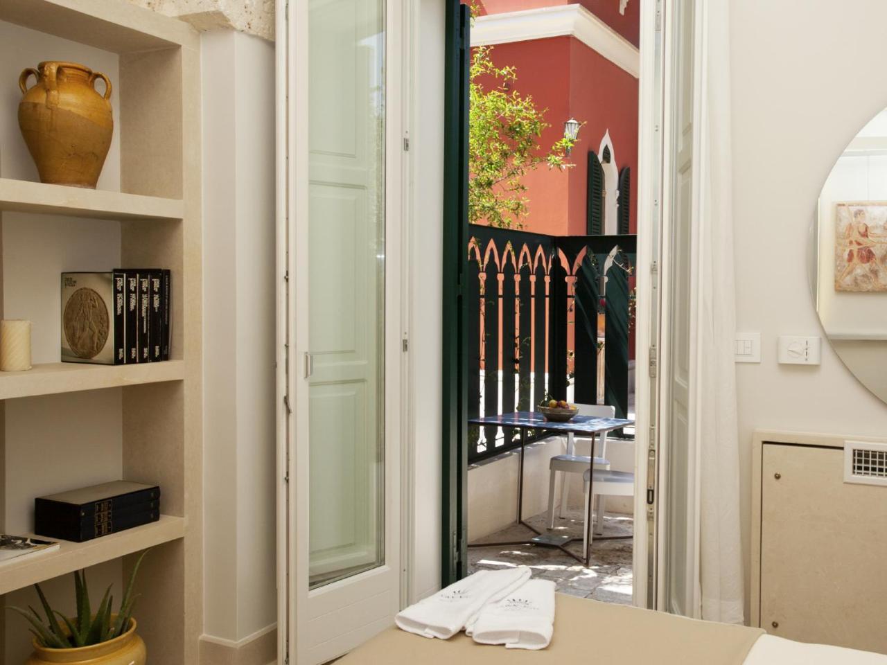 Donnenzo Bed and Breakfast Latiano Εξωτερικό φωτογραφία